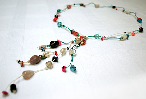 Liz necklace - short knotted/front fasten with single cord/glass bead in red/blue/orange.