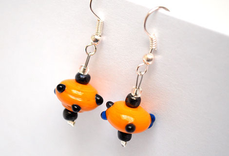 Sputnik earrings - Funky bead drop earrings.
